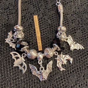 Bat Charm Bead Bracelet Spooky Jewelry Bats Batty New Womans Goth Black Silver
